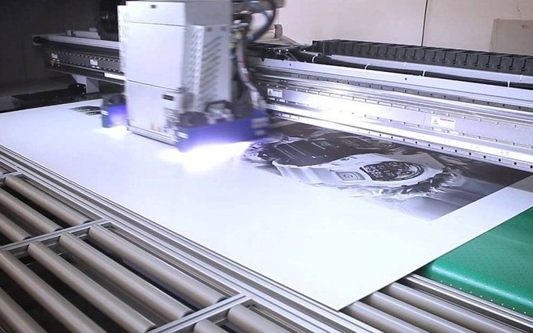 Технология нанесения плоттерной печати 