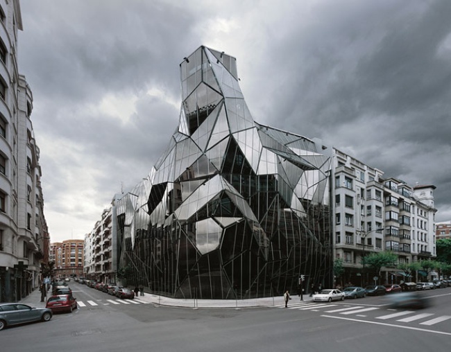 Здания, способные удивлять: Как выглядят шедевры современной архитектуры?