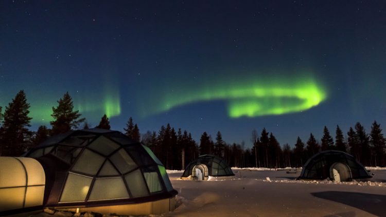 Топ-10 самых известных ледяных гостиниц мира