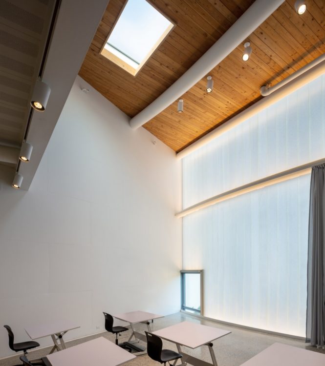 Зимний зал визуальных искусств от Steven Holl Architects
